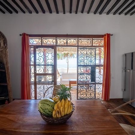 Beachfront Villa Hideaway Zanzibarhouses Kiwengwa  Exterior foto