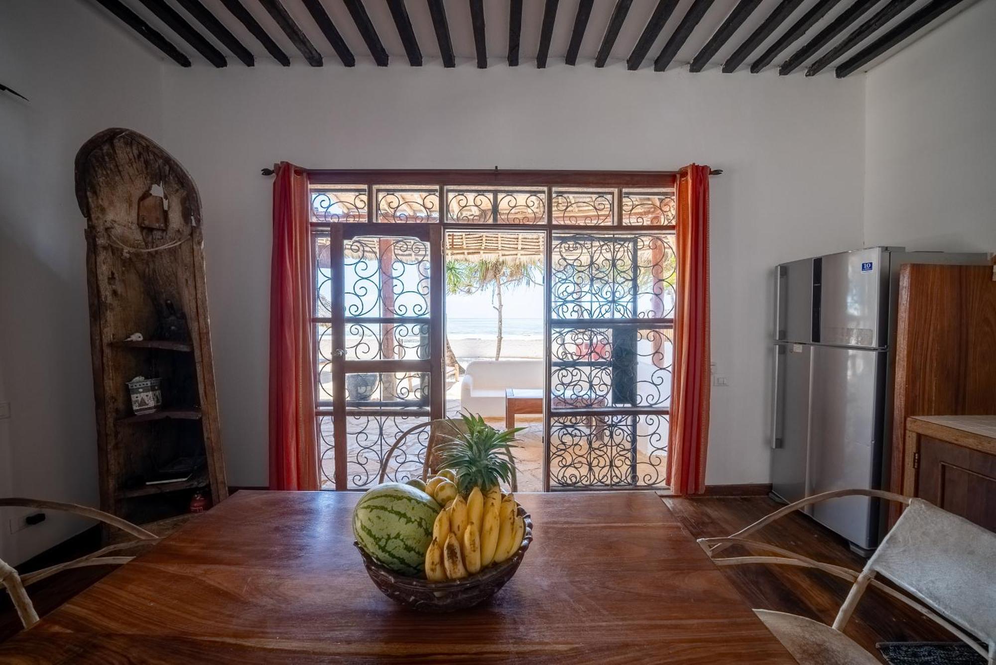 Beachfront Villa Hideaway Zanzibarhouses Kiwengwa  Exterior foto