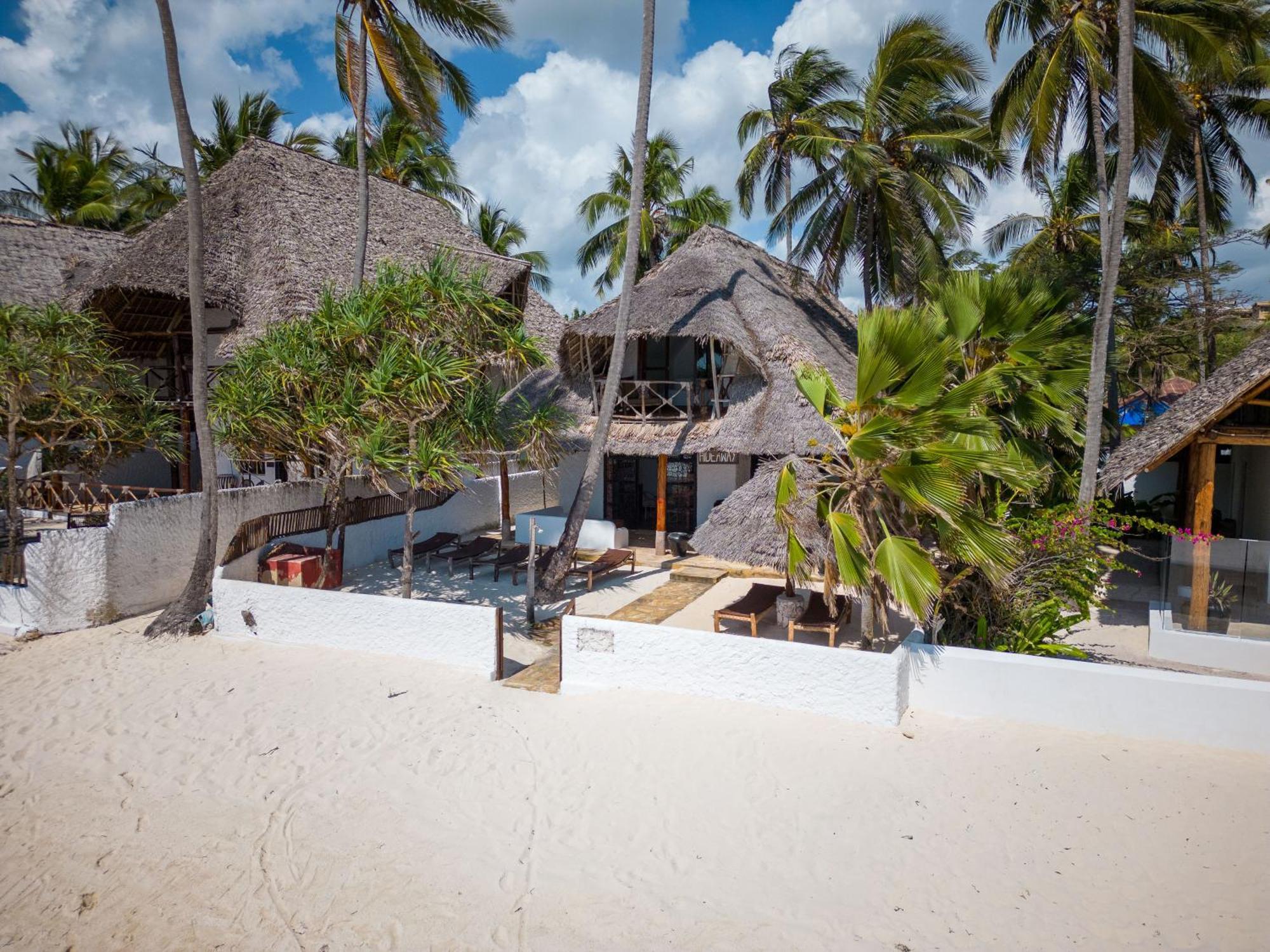 Beachfront Villa Hideaway Zanzibarhouses Kiwengwa  Exterior foto