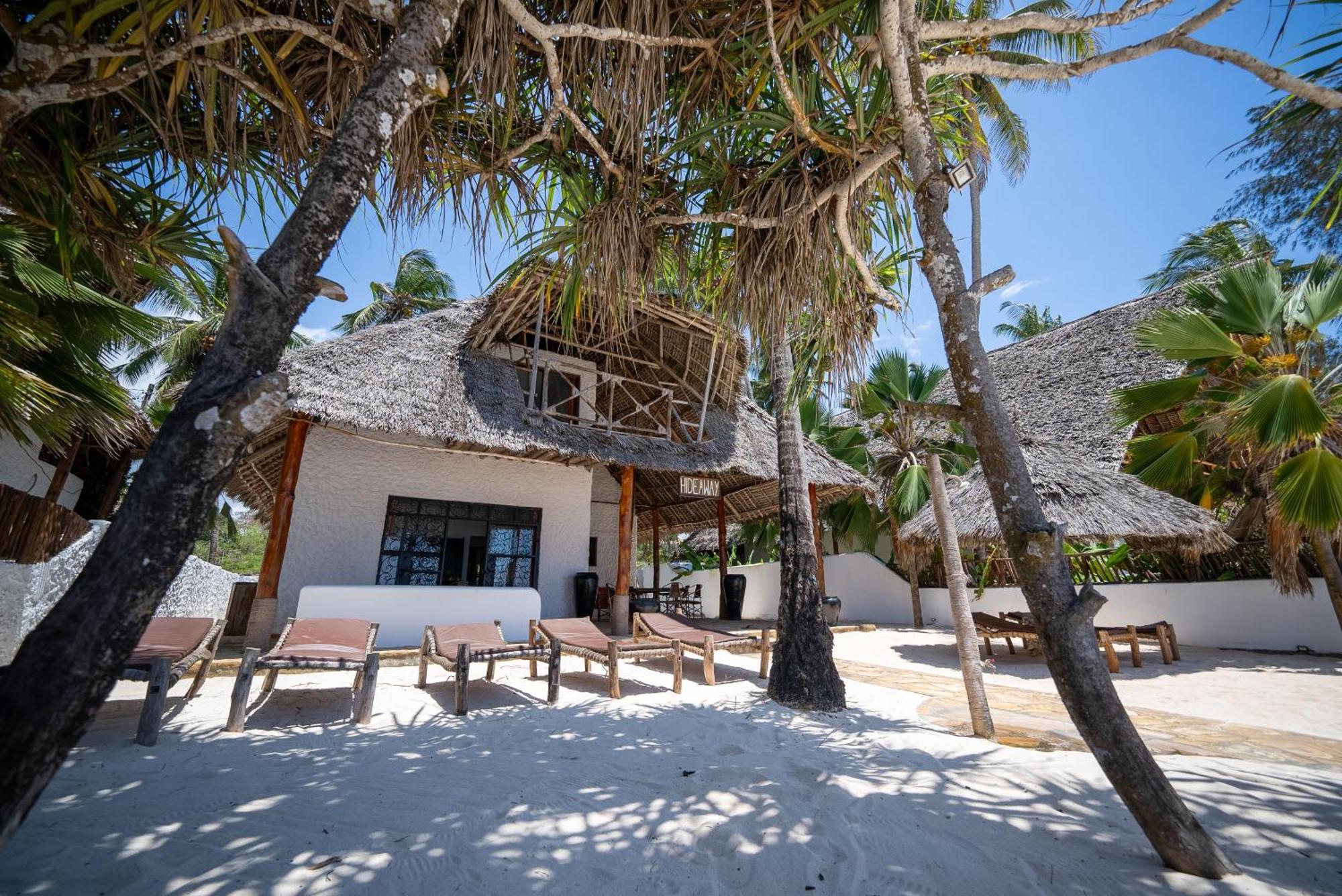 Beachfront Villa Hideaway Zanzibarhouses Kiwengwa  Exterior foto
