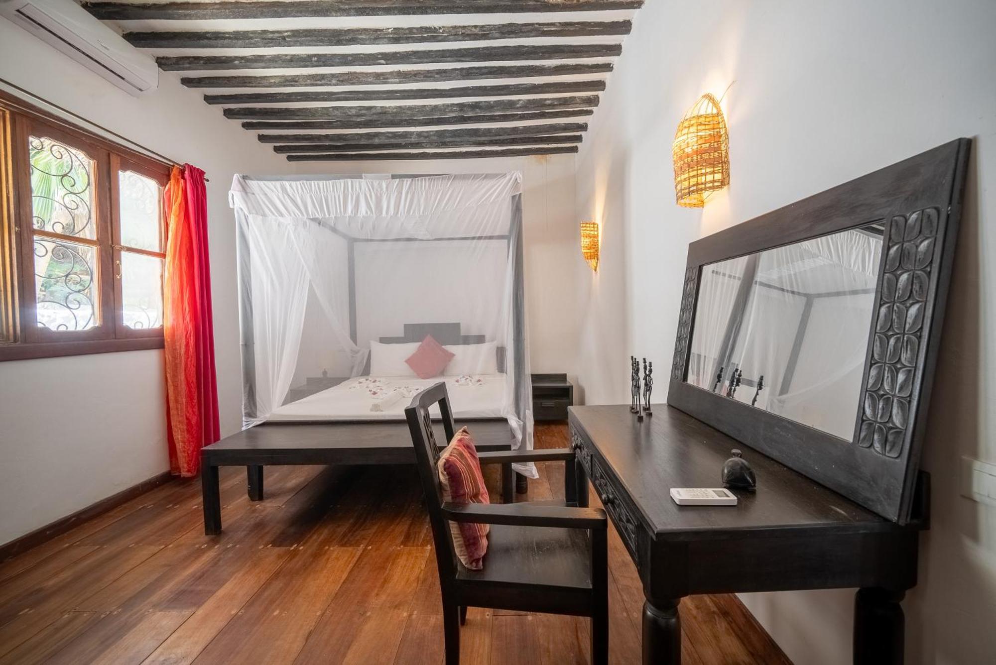 Beachfront Villa Hideaway Zanzibarhouses Kiwengwa  Exterior foto