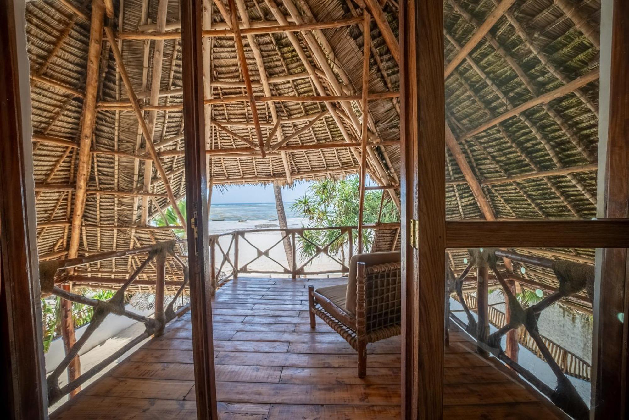 Beachfront Villa Hideaway Zanzibarhouses Kiwengwa  Exterior foto