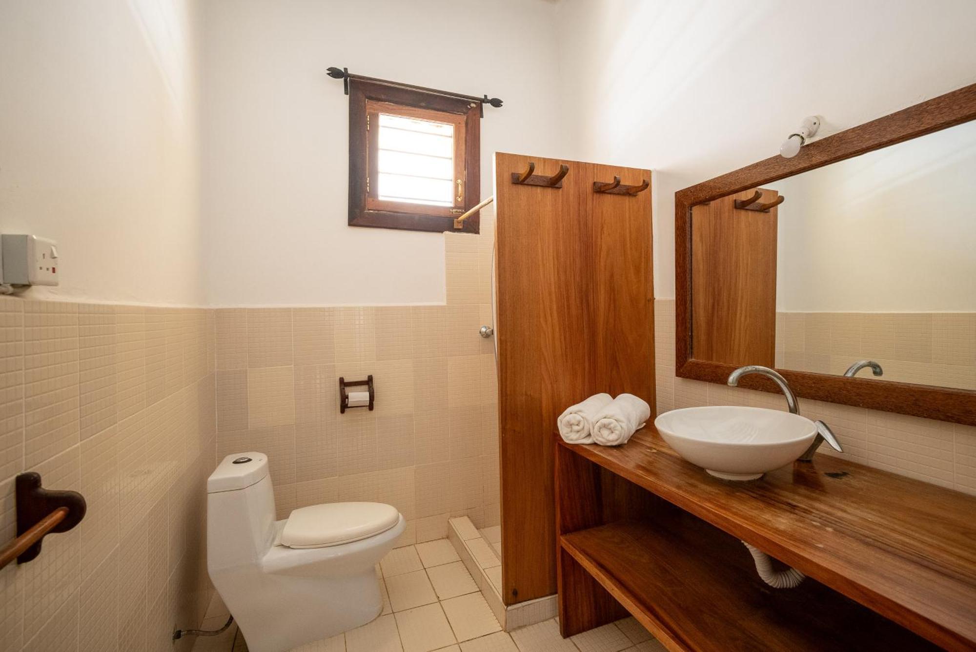 Beachfront Villa Hideaway Zanzibarhouses Kiwengwa  Exterior foto